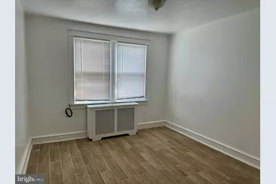 318 W Godfrey Avenue, Philadelphia, PA 19120 - Photo 13