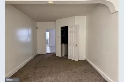 318 W Godfrey Avenue, Philadelphia, PA 19120 - Photo 5