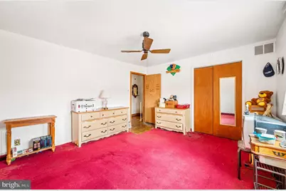 7215 Guyer Avenue, Philadelphia, PA 19153 - Photo 13