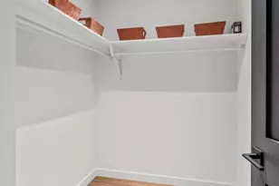 219 S 18th St, Philadelphia, PA 19103 - Photo 31