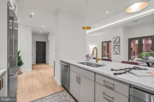 219 S 18th St, Philadelphia, PA 19103 - Photo 23