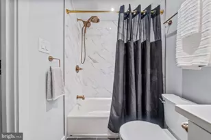 219 S 18th St, Philadelphia, PA 19103 - Photo 35