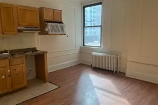 1324 Locust St, Philadelphia, PA 19107 - Photo 3