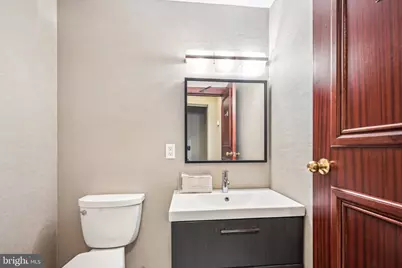 1710 Locust Street, Philadelphia, PA 19103 - Photo 45