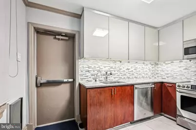 1710 Locust Street, Philadelphia, PA 19103 - Photo 21