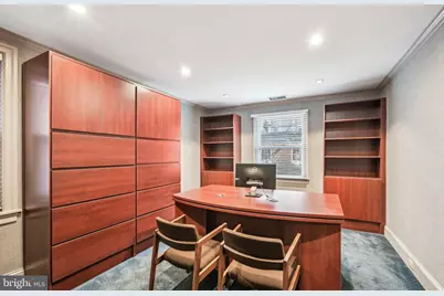 1710 Locust Street, Philadelphia, PA 19103 - Photo 19