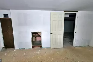 1038-1036 E Mount Pleasant Ave, Philadelphia, PA 19150 - Photo 47