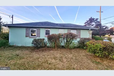 1038-1036 E Mount Pleasant Avenue, Philadelphia, PA 19150 - Photo 3