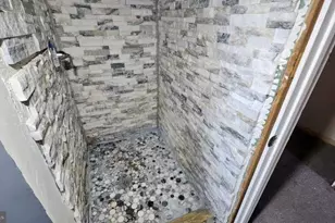 1038-1036 E Mount Pleasant Ave, Philadelphia, PA 19150 - Photo 29