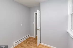 2735 N Waterloo St, Philadelphia, PA 19133 - Photo 13