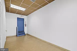 2226 N Front St, Philadelphia, PA 19133 - Photo 11