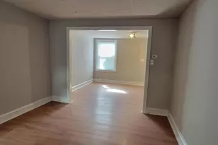 225 W Sparks St, Philadelphia, PA 19120 - Photo 7