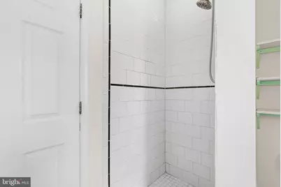 1712 W Girard Avenue, Philadelphia, PA 19130 - Photo 31