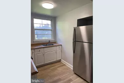 310 E Evergreen Avenue, Philadelphia, PA 19118 - Photo 9