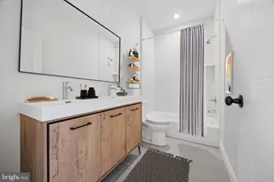 1432 S Napa St, Philadelphia, PA 19146 - Photo 29