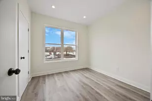 1432 S Napa St, Philadelphia, PA 19146 - Photo 13