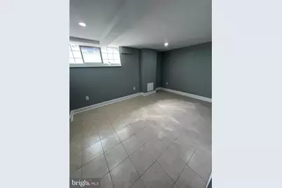 1353 Fanshawe Street, Philadelphia, PA 19111 - Photo 25