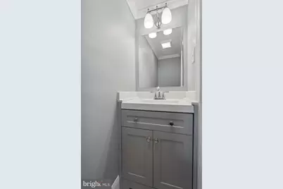 2241 N Hancock Street, Philadelphia, PA 19133 - Photo 9