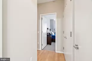 1425 Locust St, Philadelphia, PA 19102 - Photo 21
