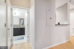 1425 Locust St, Philadelphia, PA 19102 - Photo 17