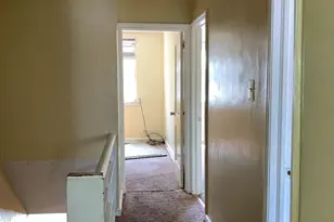 1107 E Sharpnack St, Philadelphia, PA 19150 - Photo 23