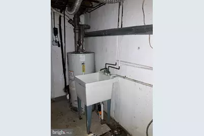 1107 E Sharpnack Street, Philadelphia, PA 19150 - Photo 31