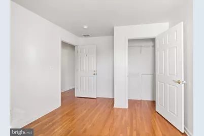 1737 W Montgomery Avenue, Philadelphia, PA 19121 - Photo 15