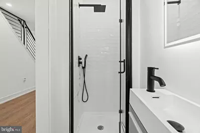 2047 S Beechwood Street, Philadelphia, PA 19145 - Photo 9