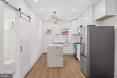 2047 S Beechwood Street, Philadelphia, PA 19145 - Photo 5