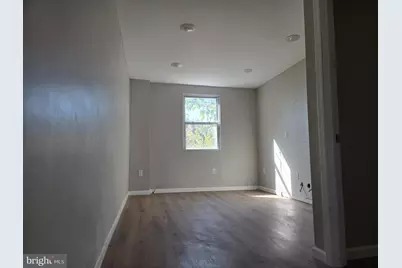 2220 Bonaffon Street, Philadelphia, PA 19142 - Photo 17