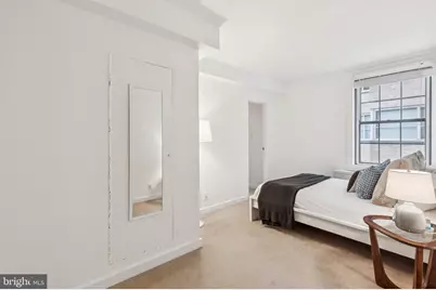 219 S 18th Street #1006, Philadelphia, PA 19103 - Photo 9