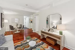 219 S 18th St, Philadelphia, PA 19103 - Photo 3