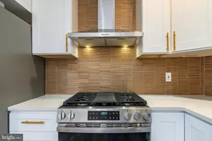 4664 Canton St, Philadelphia, PA 19127 - Photo 7