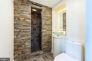 4664 Canton St, Philadelphia, PA 19127 - Photo 11