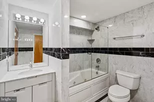 2200 Arch St, Philadelphia, PA 19103 - Photo 13