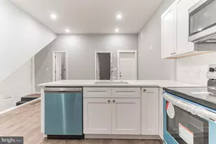 2323 N 2nd St, Philadelphia, PA 19133 - Photo 3