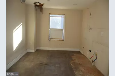 2224 W Montgomery Avenue, Philadelphia, PA 19121 - Photo 15