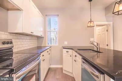 2527 N Front Street, Philadelphia, PA 19133 - Photo 9