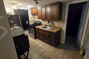 2232 N 2nd St, Philadelphia, PA 19133 - Photo 9