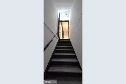 605 E Girard Avenue, Philadelphia, PA 19125 - Photo 31