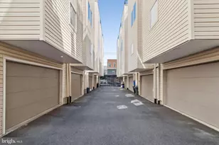 1310 S 20th St, Philadelphia, PA 19146 - Photo 25