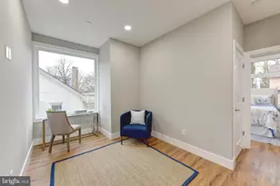 135 E Springer St, Philadelphia, PA 19119 - Photo 15