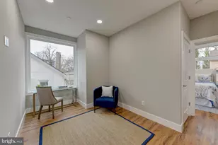 135 E Springer St, Philadelphia, PA 19119 - Photo 15