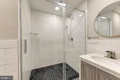 135 E Springer Street, Philadelphia, PA 19119 - Photo 27