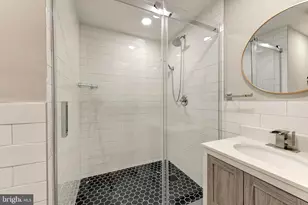 135 E Springer St, Philadelphia, PA 19119 - Photo 27