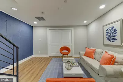 135 E Springer Street, Philadelphia, PA 19119 - Photo 25