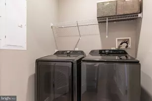 4584 Riverside Way, Philadelphia, PA 19127 - Photo 33