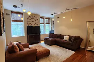 1023 Clinton St, Philadelphia, PA 19107 - Photo 5