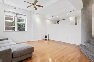 246 N 3rd St, Philadelphia, PA 19106 - Photo 9