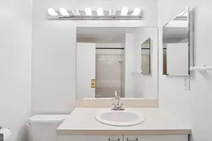 246 N 3rd St, Philadelphia, PA 19106 - Photo 21